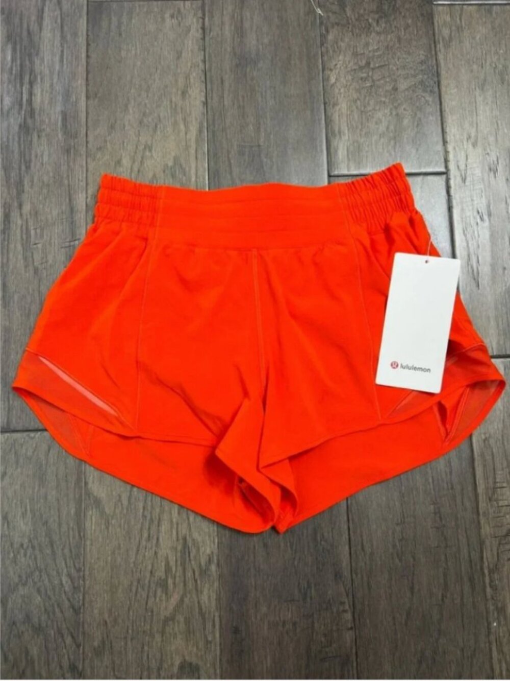 Lululemon NEW Hotty Hot High-Rise Lined Short 2.5" Cherry Ember
